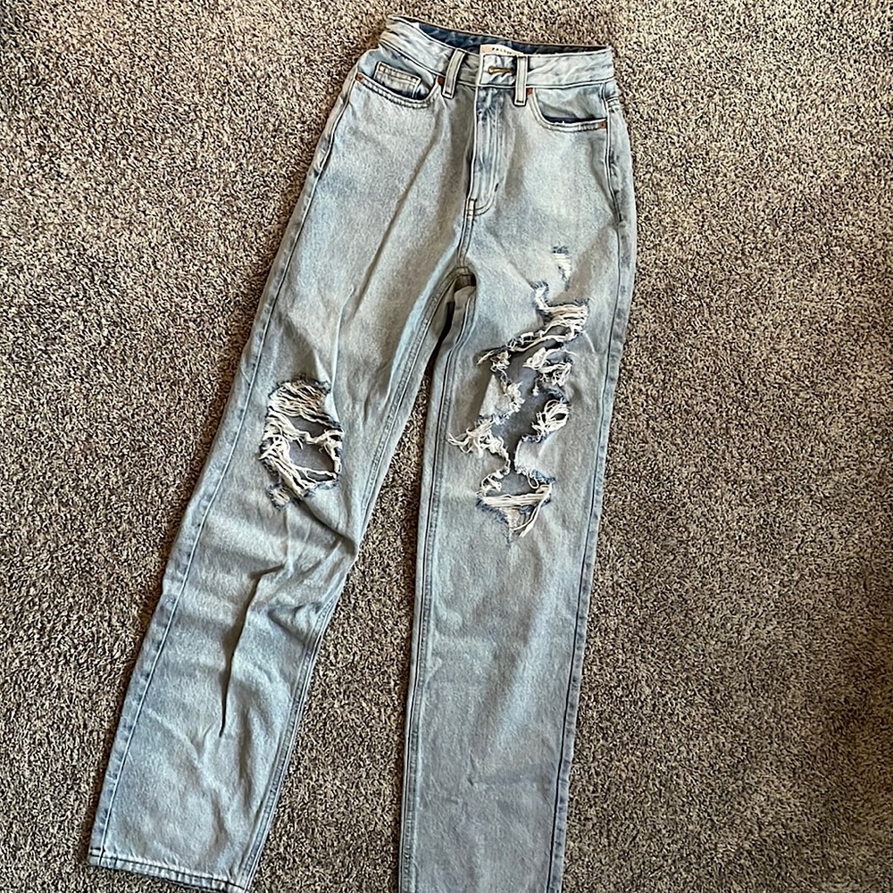 PacSun light wash ripped jeans